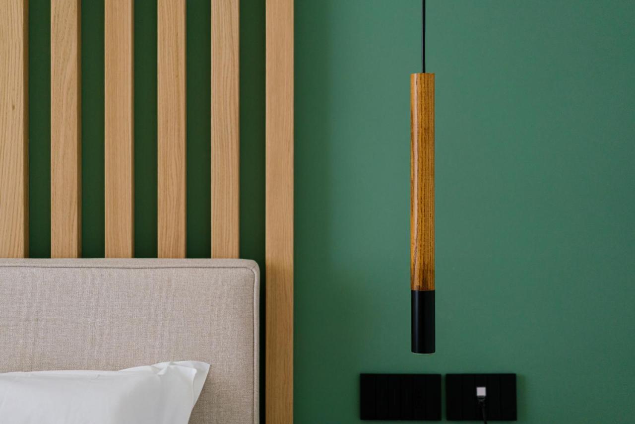 קאסרטה Plana Hotel מראה חיצוני תמונה