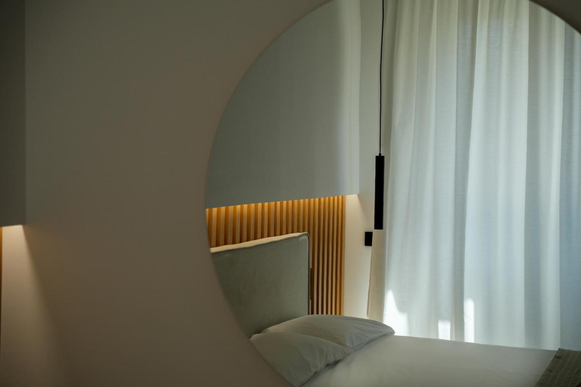 קאסרטה Plana Hotel מראה חיצוני תמונה